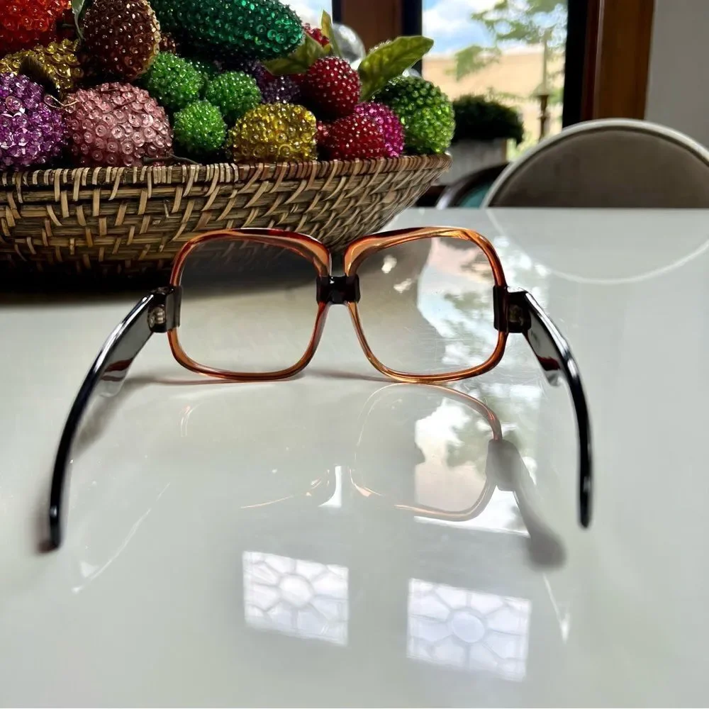 Swoonworthy MASSIVE 1970s Da Vinci Oversized Rose Brown Acetate Sunglasses
